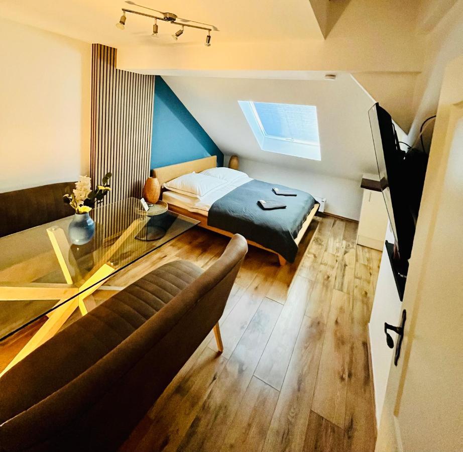 Aycatcherhomes - Top Lage I 4 Personen I 2 Schlafzimmer I Zentral I Altstadt Marburg I Naehe Fluss Lahn I Wlan I Apartment Sirius Luaran gambar